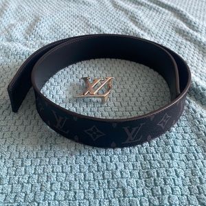Louis Vuitton Initials Belt Chrome/ Silver Initials. Blk/Silver leather  Letters
